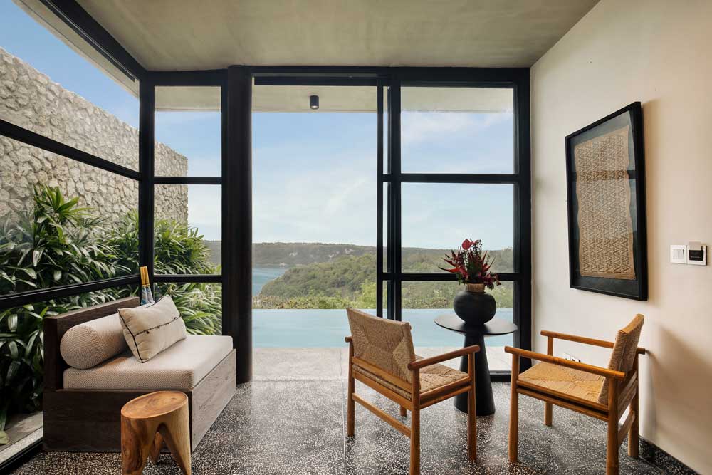 One-Bedroom-Deluxe-Pool-Villa-with-Sea-View3