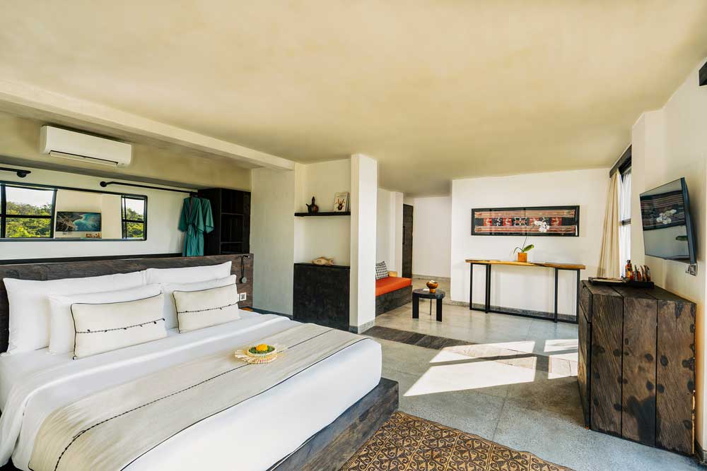 Two-Bedroom-Duplex-Pool-Villa-with-Valley-View5