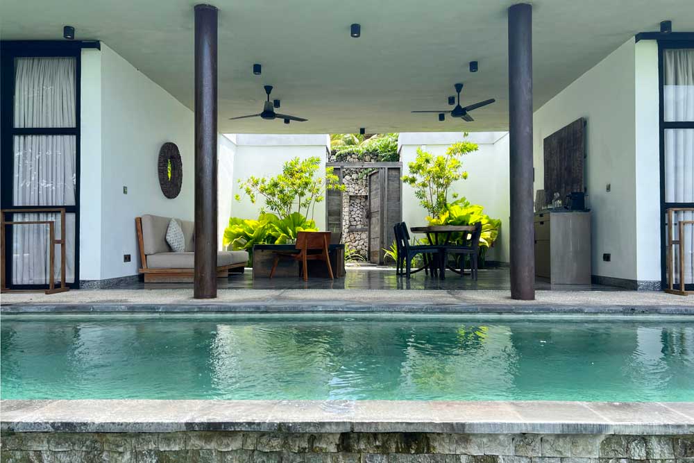 Two-Bedroom-Pool-Villa-with-Open-View