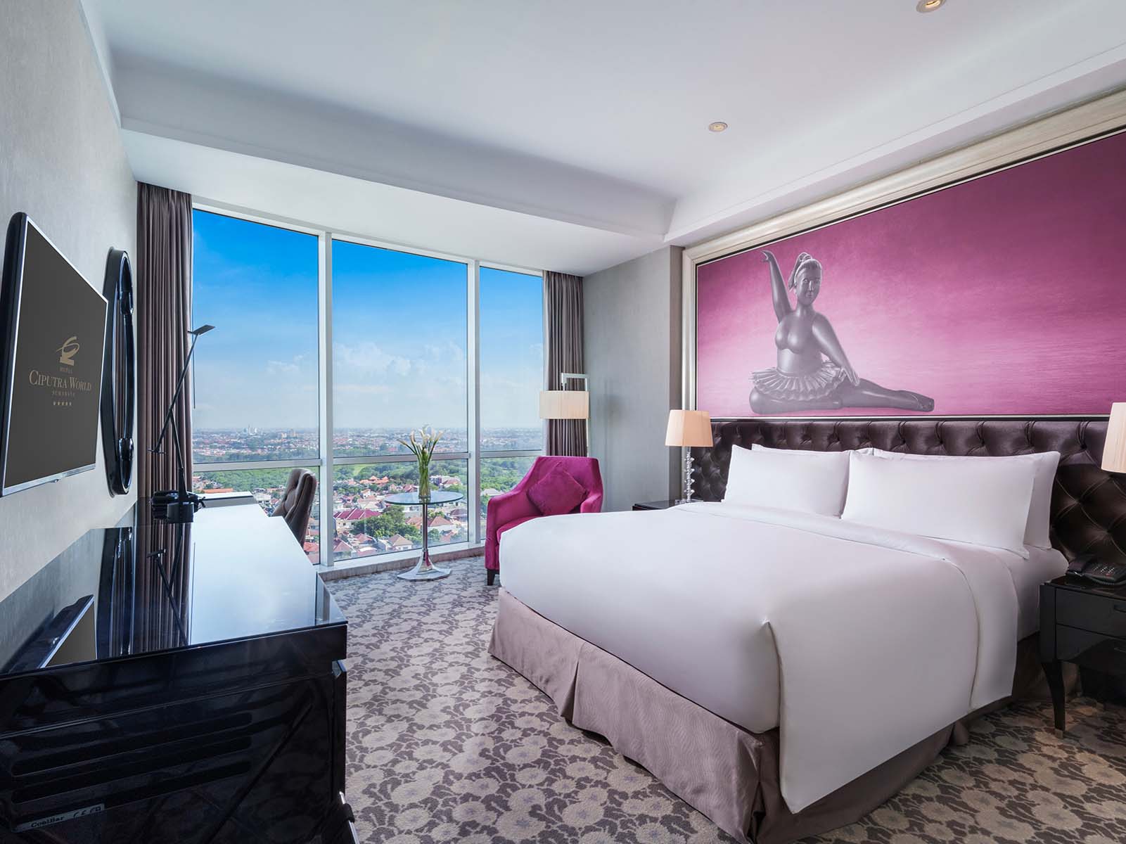 Hotel-Ciputra-World-Surabaya-Superior-Deluxe-Room-King-1